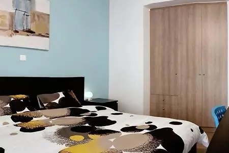 2 Bedroom Luxury Near Acropolis *